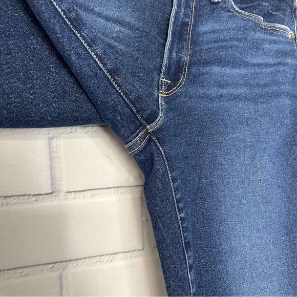 Good American Good Legs Skinny Jeans size 27 - Picture 6 of 9